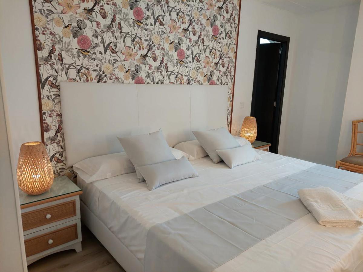 Hostal Garden Rous Paiporta Buitenkant foto