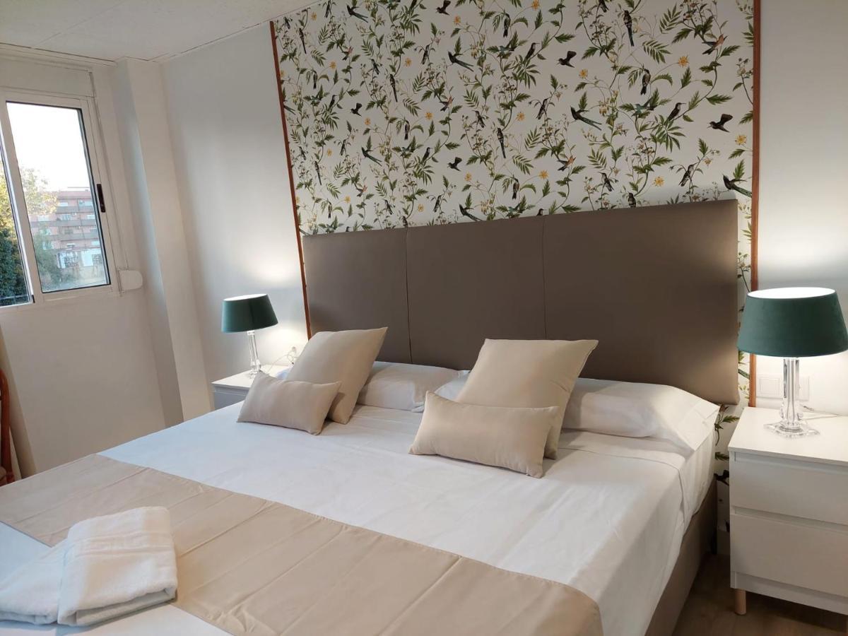 Hostal Garden Rous Paiporta Buitenkant foto