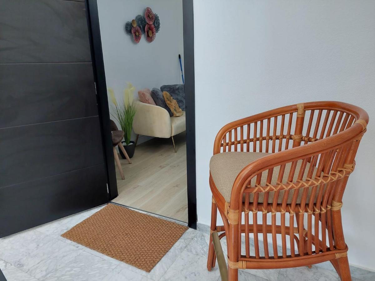 Hostal Garden Rous Paiporta Buitenkant foto