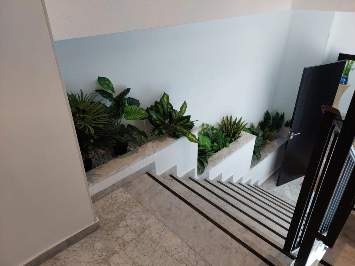 Hostal Garden Rous Paiporta Buitenkant foto
